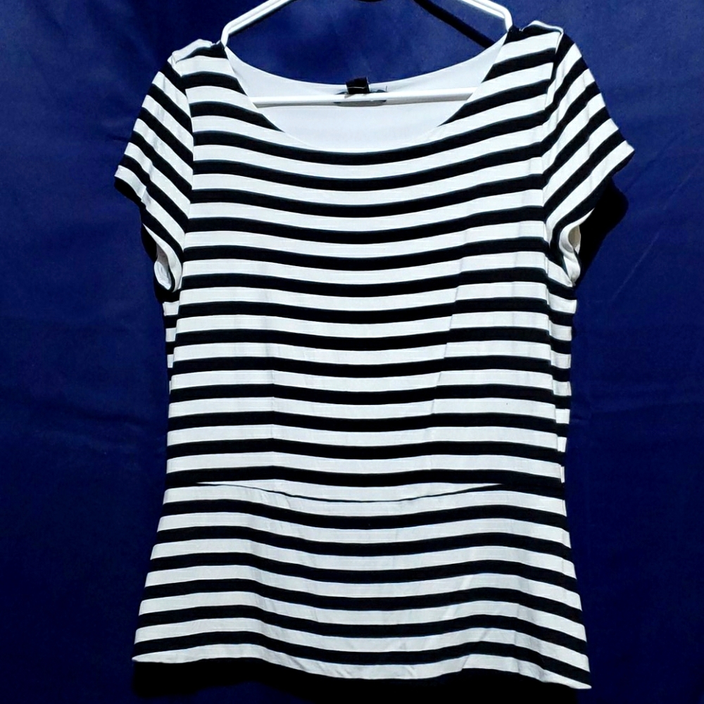 White House Black Market blouse